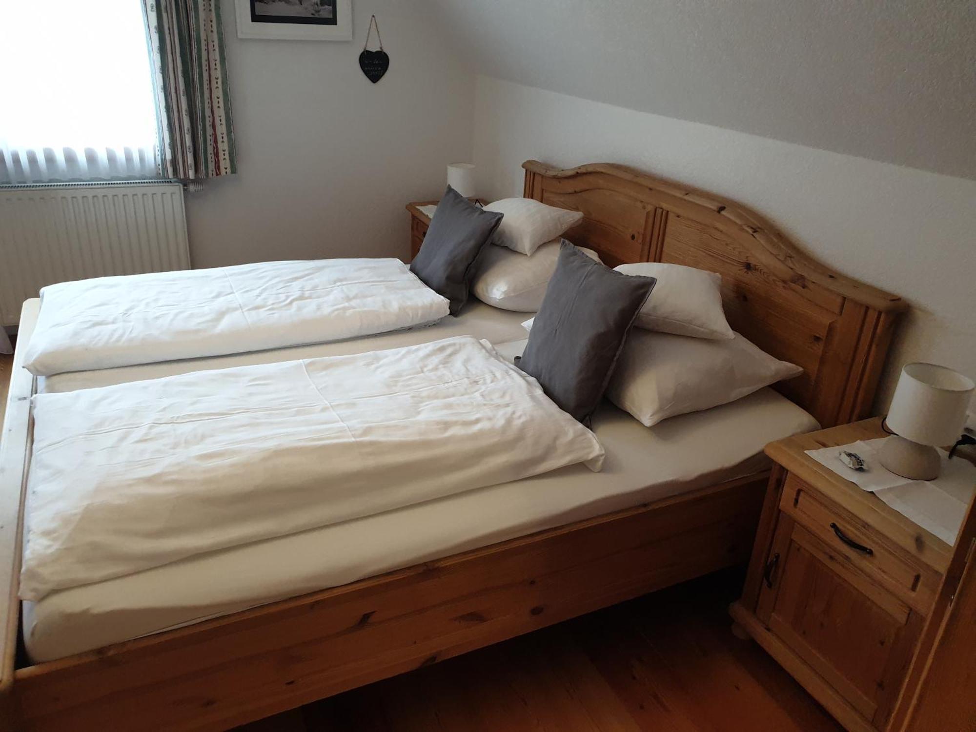 Bergfuehrerhaus Bed & Breakfast Ramsau am Dachstein Exterior photo